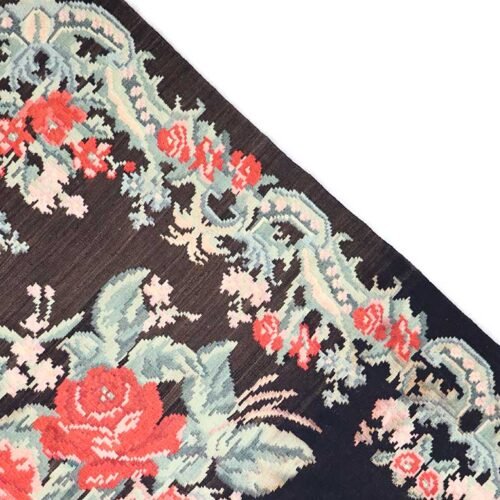 Kilim con patrón de rosas